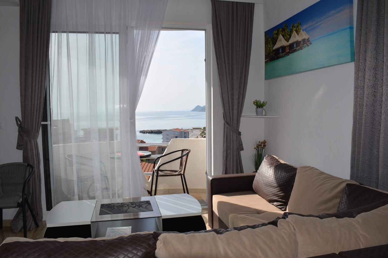 Studios Seaview Dobra Voda Dış mekan fotoğraf